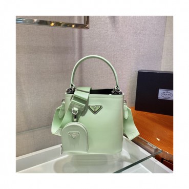 [유니크한]Prada 2021 Women's Leather Bucket Bag/Tote Bag/Shoulder Bag,19cm,1BA319,PRAB0385 - 프라다 2021 여성용 레더 버킷백/토트백/숄더백,19cm,그린