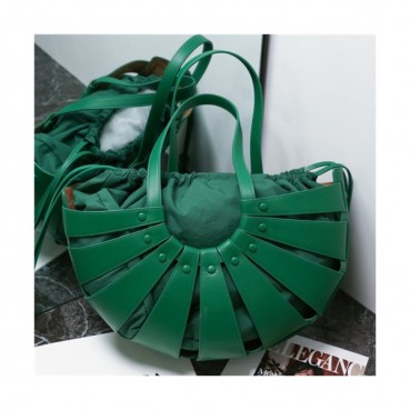[보테가베네타]Bottega Veneta 2021 The Shell Tote Bag,40cm,BVB0618 - 보테가 베네타 2021 쉘 토트백,40cm,그린