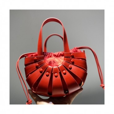[귀여움 뿜뿜]Bottega Veneta 2021 Mini The Shell Tote Bag,22cm,BVB0616 - 보테가 베네타 2021 미니 쉘 토트백,22cm,레드