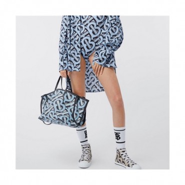 [버버리]Burberry 2021 Mm/Wm Leather Beach Tote Bag,30cm - 버버리 2021 남여공용 레더 비치 토트백,30cm,BURB0547,스카이블루