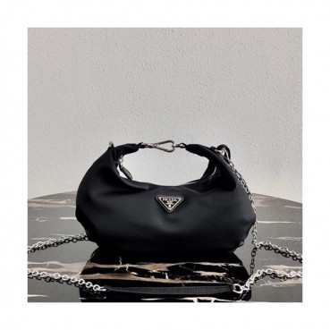 Prada 2020 Nylon Hobo Tote Shoulder Bag,27CM - 프라다 2020 나일론 호보 토트 숄더백,1BH172