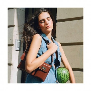 By Far 2020 Leather Tote Shoulder Bag,26cm - 바이 파 2020 레더 토트 숄더백 BYFB0058,26cm,브라운