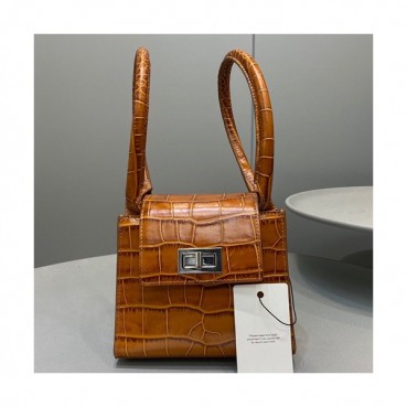 By Far 2020 Leather Tote Bag,17cm - 바이 파 2020 레더 토트백 BYFB0046,17cm,브라운