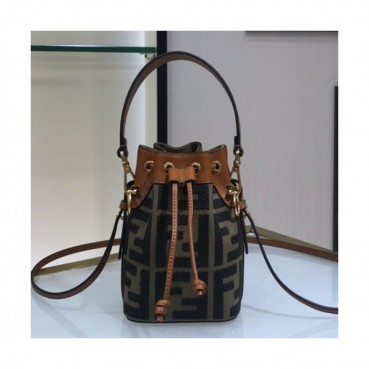 Fendi 2020 Mon Tresor Bucket Tote Shoulder Bag ,18CM - 펜디 2020 몬 트레조 버킷 토트 숄더백  FENB0526,18CM,브라운