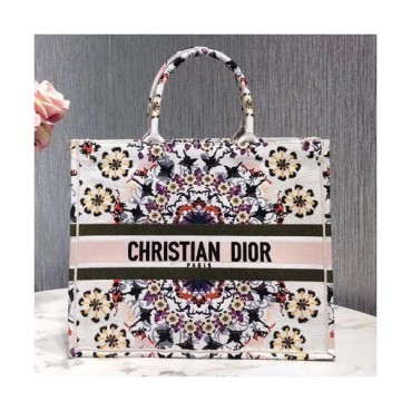Dior 2019 Woman Canvas Book Tote Shopper Bag,41.5CM - 디올 2019 여성용 캔버스 북 토트 쇼퍼백 DIOB0390,41.5CM,화이트