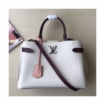 [데일리백으로 강추]Louis Vuitton 2019 Lock Me Day Tote Shoulder Bag,31cm - 루이비통 2019 락미 데이 토트 숄더백 M53647,LOUB1526,31cm,화이트