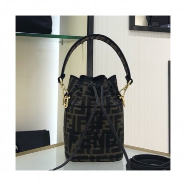 Fendi 2019 Mon Tresor Bucket Tote Shoulder Bag ,18CM - 펜디 2019 몬 트레조 버킷 토트 숄더백  FENB0425,18CM,브라운(블랙)
