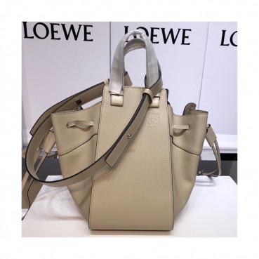 Loewe 2019 Hammock Large Tote Shoulder Bag, 31CM - 로에베 2019 해먹 라지 토트 숄더백 ,061843