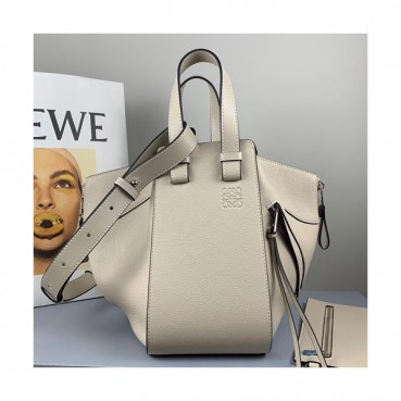 Loewe 2019 Hammock Small Tote Shoulder Bag, 29CM - 로에베 2019 해먹 스몰 토트 숄더백 ,3047