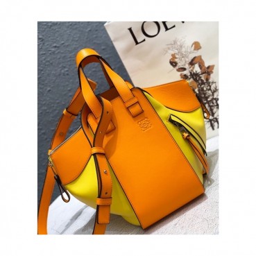 Loewe 2019 Hammock Small Tote Shoulder Bag, 29CM - 로에베 2019 해먹 스몰 토트 숄더백 ,3047