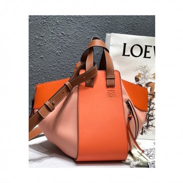 Loewe 2019 Hammock Small Tote Shoulder Bag, 29CM - 로에베 2019 해먹 스몰 토트 숄더백 ,3047