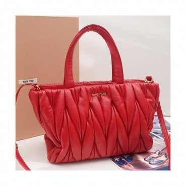 MiuMiu 2019 Matelasse Tote Shoulder Bag,27cm - 미우미우 2019 마틀라세 토트 숄더백,5BG062, MIUB0353 , 27cm,레드