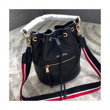 MiuMiu 2019 Bucket Tote Shoulder Bag,29cm - 미우미우 2019 버킷 토트 크로스백,5BE027, MIUB0332, 29cm,블랙