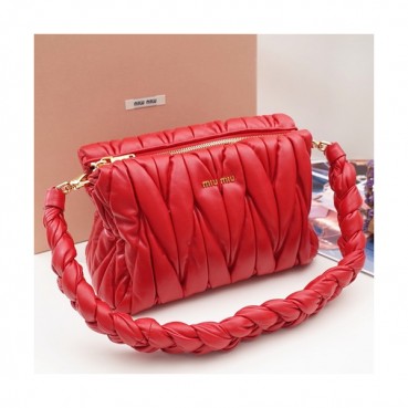 MiuMiu 2019 Matelasse Tote Shoulder Bag,27cm - 미우미우 2019 마틀라세 토트 숄더백,5BC022, MIUB0187 , 27cm,레드