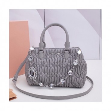 MiuMiu 2019 Matelasse Crystal Tote Shoulder Bag,24cm - 미우미우 2019 마틀라세 크리스탈 토트 숄더백,5BA067 , MIUB0046, 24cm,그레이