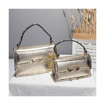 Valentino 2019 Leather Garavani Rockstud Tote Shoudler Bag,19/22CM - 발렌티노 2019 레더 가라바니 락스터드 토트 숄더백, VTB0484,19/22CM,옐로우골드