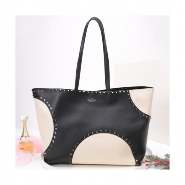 [활용성 대박!!] Valentino 2019 Leather Rockstud Tote Shoudler Shopper Bag,35CM - 발렌티노 2019 레더 락스터드 토트 숄더 쇼퍼백,VTB0088,35CM,블랙