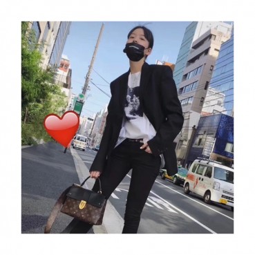 Louis Vuitton Monogram One Handle Tote Shoulder Bag,25cm - 루이비통 모노그램 원핸들 토트 숄더백 M43125,LOUB0529 ,25cm,브라운+블랙