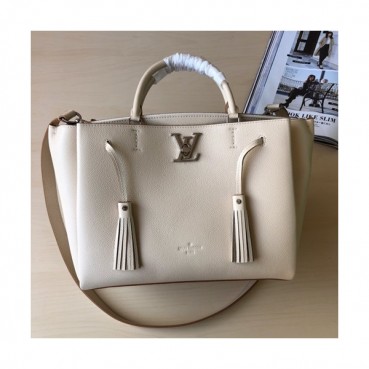Louis Vuitton Lock Me 2 Tote Shoulder Bag,38cm - 루이비통 락미 2 토트 숄더백 M54569,LOUB0449,38cm,베이지