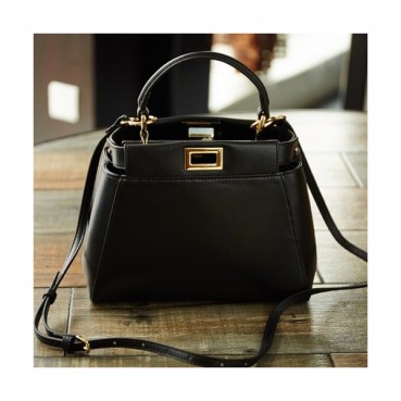 Fendi 2019 Peekaboo Tote Shoulder Bag ,23CM - 펜디 2019 피카부 토트 숄더백  FENB0039,23CM,블랙