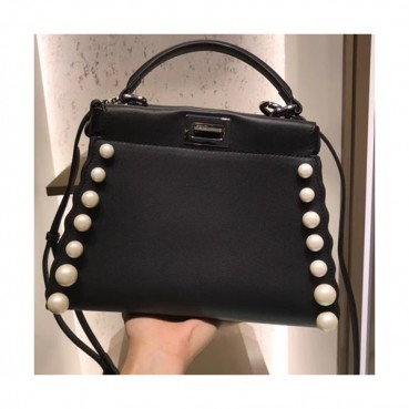 Fendi Peekaboo Pearl Tote Shoulder Bag ,24CM - 펜디 피카부 진주 토트 숄더백  FENB0022,24CM,블랙
