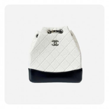 샤넬 가브리엘 카프스킨 스몰 화이트 빈티지 실버  - Chane Gabriel Calfskin Small Vintage Bag 