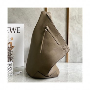[로에베] Loevve 2020 Men's Leather Anton BackPack ,45cm - 로에베 2020 남성용 레더 앤톤 백팩, 45cm LOEB0462, 카키