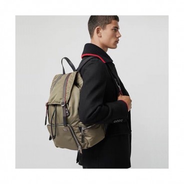 Burberry 2019 Nylon Back Pack , 42cm - 버버리 2019 나일론 남여공용 백팩 ,BURB0270,42cm,카키