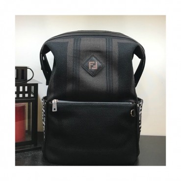 Fendi 2019 Back Pack ,36CM - 펜디 2019 남성용 백팩  FENB0050,36CM,블랙
