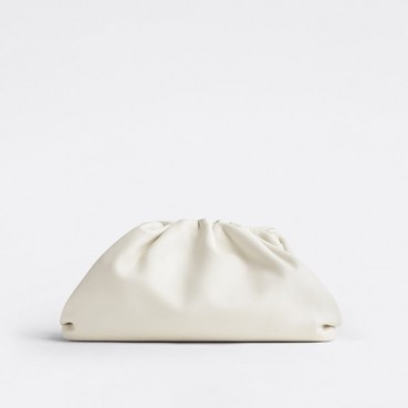 보테가 여성 Pouch 화이트 토트백 - Womens White Tote Bag 