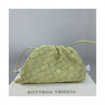 Bottega Veneta 2019 The Pouch Bag / Shoulder Bag,22cm - 보테가 베네타 2019 더 파우치 백 / 숄더백, 585852A ,BVB0367,22cm,라이트옐로우