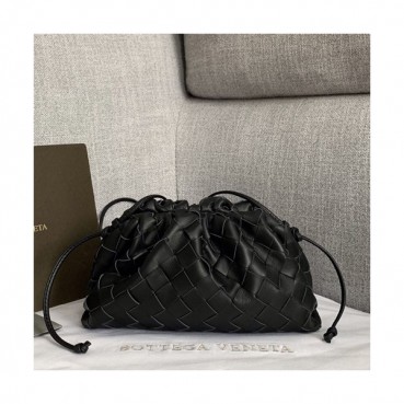 Bottega Veneta 2019 The Pouch Bag / Shoulder Bag - 보테가 베네타 2019 더 파우치 백 / 숄더백, 585852A ,BVB0308,블랙