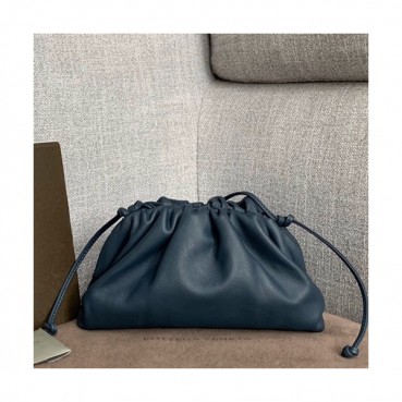 Bottega Veneta 2019 The Pouch Bag / Shoulder Bag,22cm - 보테가 베네타 2019 더 파우치 백 / 숄더백, 585852,BVB0278,22cm,네이비