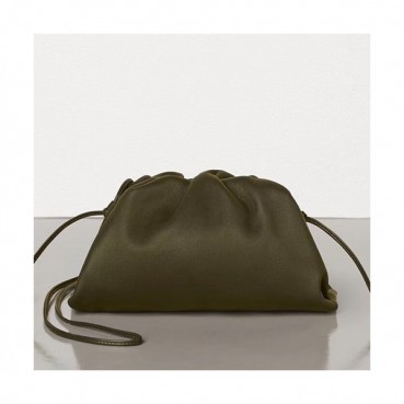Bottega Veneta 2019 The Pouch Bag / Shoulder Bag,22cm - 보테가 베네타 2019 더 파우치 백 / 숄더백, 585852,BVB0243,22cm,카키