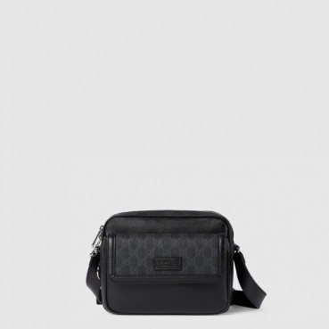 구찌 남성 태그 장식 스몰 GG 크로스백 - Gucci Mens Small GG Crossbody Bag With Tag Decoration 