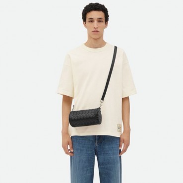 보테가 베네타 남성 블랙 크로스백 - Bottega Veneta Mens Black Cross Bag 
