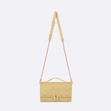 디올 여성 옐로우 미스 백 - Dior Womens Yellow Miss Bag 