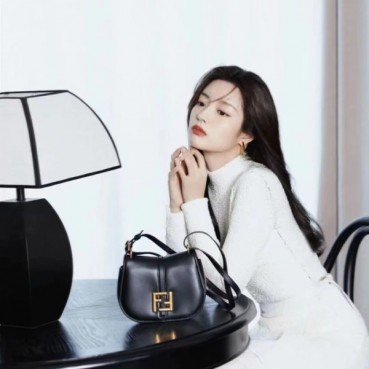 펜디 여성 블랙 크로스백 - Fendi Womens Cross Bag 