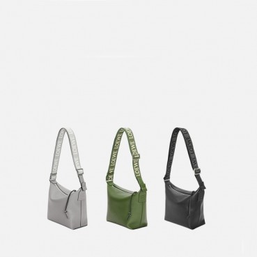 로에베 남성 스무스 카프스킨 & 자카드 스몰 큐비 크로스 백 【매장-250만원대】 