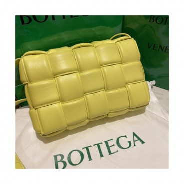 [보테가 베네타]Bottega Veneta 2020 Women's Leather Cassette Bag/Shoulder Bag 25cm - 보테가베네타 2020 여성용 레더 카세스 숄더백 25cm,,BVB0593,옐로우