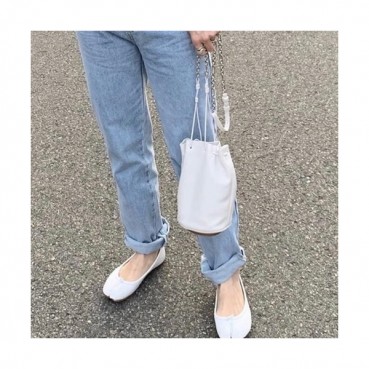 Maison Margiela 2020 Leather Bucket Chain Cross Bag,19cm - 메종 마르지엘라 2020 레더 버킷 체인 크로스백,MMB0035,19cm,화이트