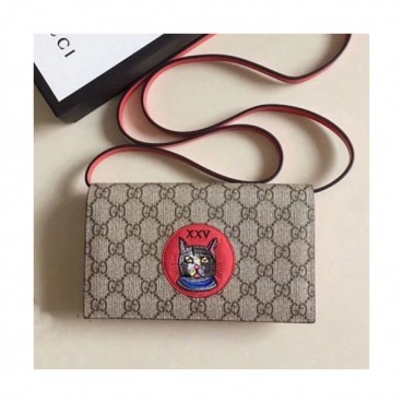 Gucci 2019 Supreme Bosco Patch Shoulder Cross Bag,21CM - 구찌 2019 수프림 보스코 패치 숄더 크로스백 ,506278,GUB0756,21CM,베이지그레이+레드
