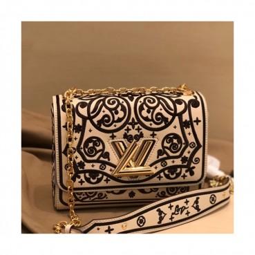 Louis Vuitton 2019  Twist Shoulder Cross Bag, 23cm- 루이비통 2019  트위스트 숄더 크로스백 M53934,LOUB1484,23cm,베이지