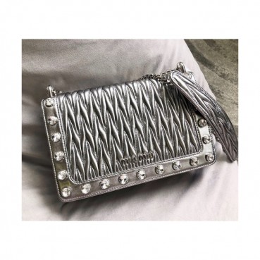 MiuMiu 2019  Matelasse  Chain Shoulder Cross Bag,24cm - 미우미우 2019 마틀라세 체인 숄더 크로스백,5BD109, MIUB0303 , 24cm,실버