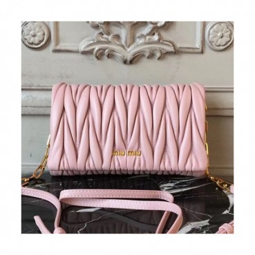 MiuMiu 2019  Matelasse Shoulder Cross Bag,19cm - 미우미우 2019 마틀라세 숄더 크로스백,5BH017, MIUB0297 , 19cm,핑크