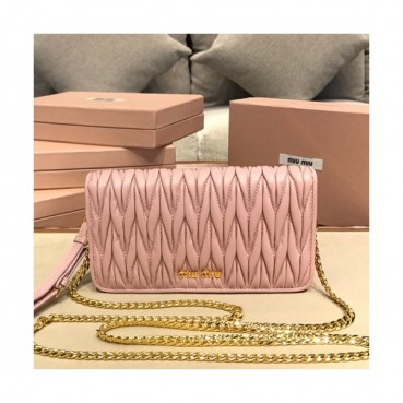 MiuMiu 2019  Matelasse  Chain Shoulder Cross Bag / Clutch Bag,19cm - 미우미우 2019 마틀라세 체인 숄더 크로스백 / 클러치백,5ZH029, MIUB0289 , 19cm,핑크