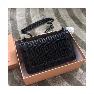 MiuMiu 2019  Matelasse  Chain Shoulder Cross Bag,22cm - 미우미우 2019 마틀라세 체인 숄더 크로스백,5BD086, MIUB0253 , 22cm,블랙