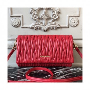 MiuMiu 2019  Matelasse  Shoulder Cross Bag,21.5cm - 미우미우 2019 마틀라세 숄더 크로스백,5BH080, MIUB0235,21.5cm,레드