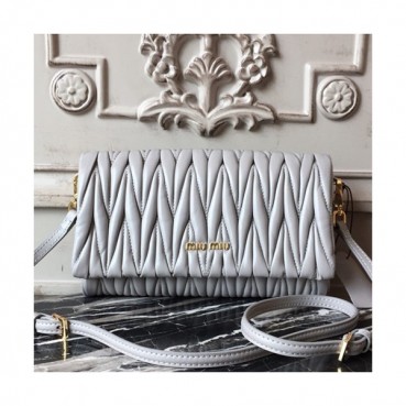 MiuMiu 2019  Matelasse  Shoulder Cross Bag,21.5cm - 미우미우 2019 마틀라세 숄더 크로스백,5BH080, MIUB0233,21.5cm,그레이