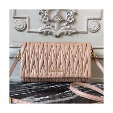 MiuMiu 2019  Matelasse  Shoulder Cross Bag,21.5cm - 미우미우 2019 마틀라세 숄더 크로스백,5BH080, MIUB0232,21.5cm,베이지